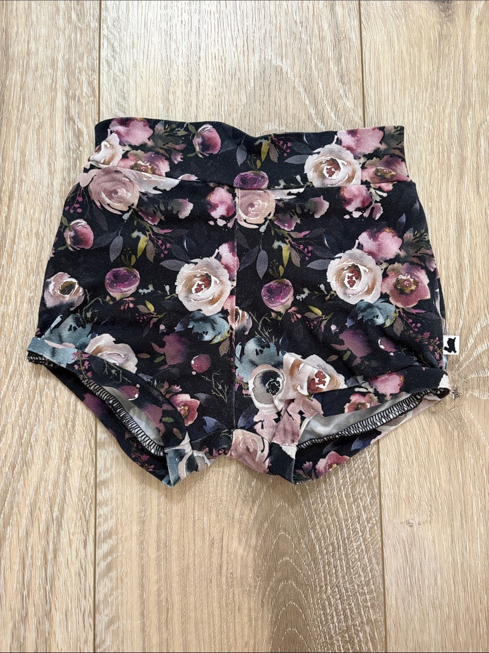 Little & Lively shorties